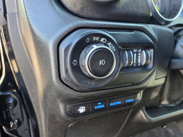 2022 Jeep Wrangler 4xe Unlimited Sahara 4x4