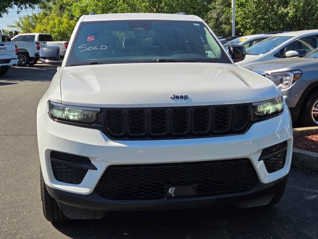 2024 Jeep Grand Cherokee Altitude