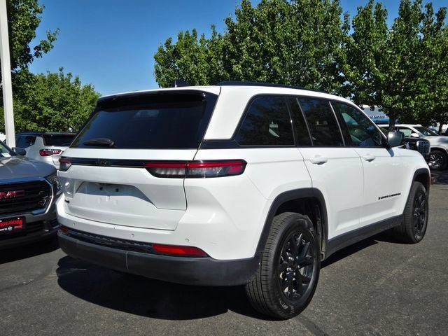2024 Jeep Grand Cherokee Altitude