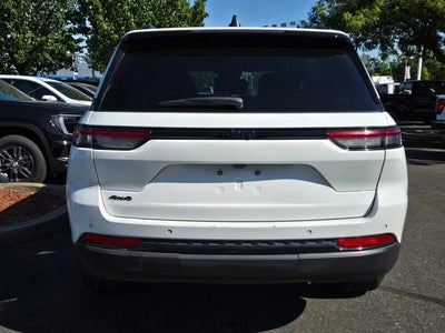 2024 Jeep Grand Cherokee Altitude