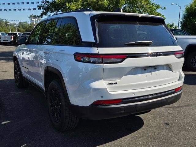 2024 Jeep Grand Cherokee Altitude