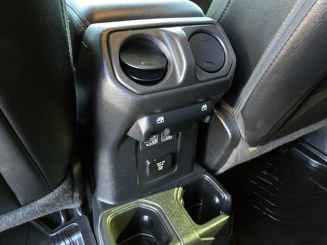2022 Jeep Gladiator Overland 4x4