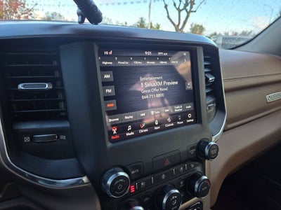 2021 RAM 1500 Laramie Crew Cab 4x4 5'7" Box