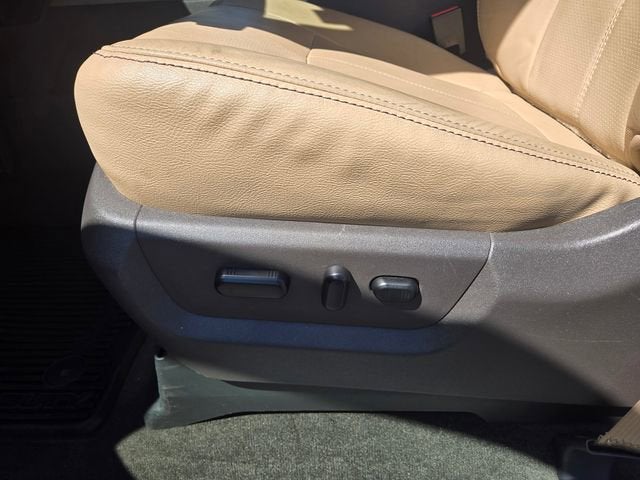 2016 Ford Super Duty F-250 SRW Lariat