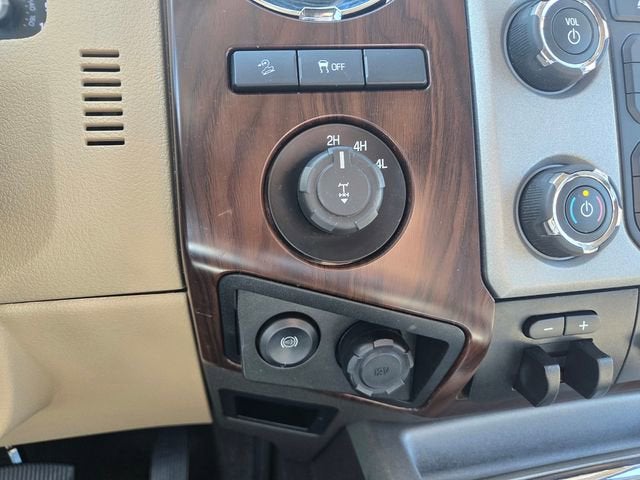 2016 Ford Super Duty F-250 SRW Lariat