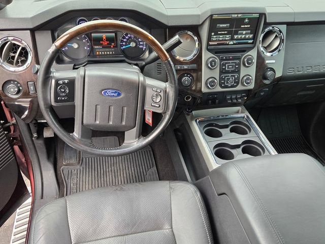 2015 Ford Super Duty F-250 SRW Lariat