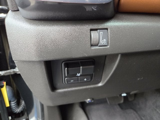 2023 GMC Canyon 4WD AT4