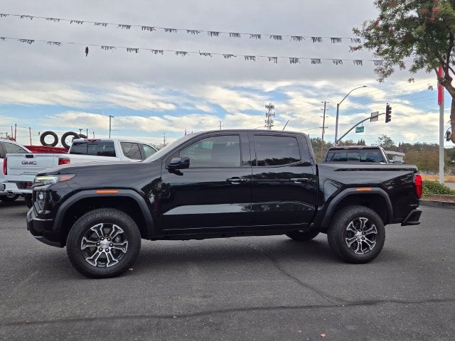 2023 GMC Canyon 4WD AT4