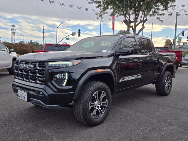 2023 GMC Canyon 4WD AT4