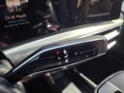 2024 Cadillac LYRIQ Luxury 1