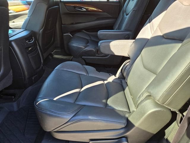 2016 Cadillac Escalade ESV Luxury Collection