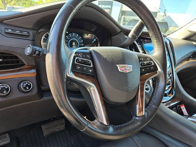 2016 Cadillac Escalade ESV Luxury Collection