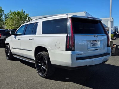 2016 Cadillac Escalade ESV Luxury Collection