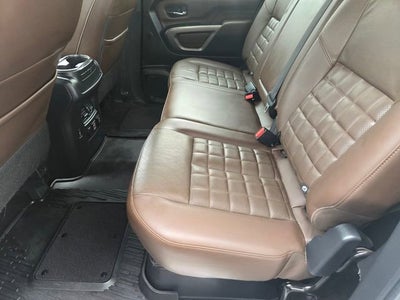 2023 Nissan TITAN Crew Cab Platinum Reserve 4x4