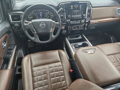 2023 Nissan TITAN Crew Cab Platinum Reserve 4x4