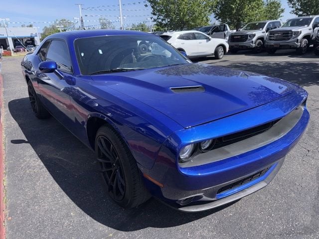 2022 Dodge Challenger SXT