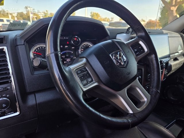 2017 RAM 2500 Laramie Crew Cab 4x4 6'4" Box