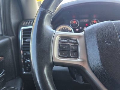 2017 RAM 2500 Laramie Crew Cab 4x4 6'4" Box