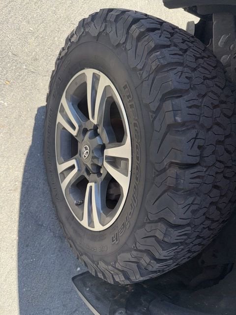 2017 Toyota Tacoma SR5