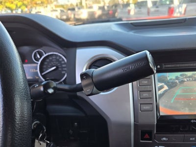 2017 Toyota Tundra SR5 5.7L V8