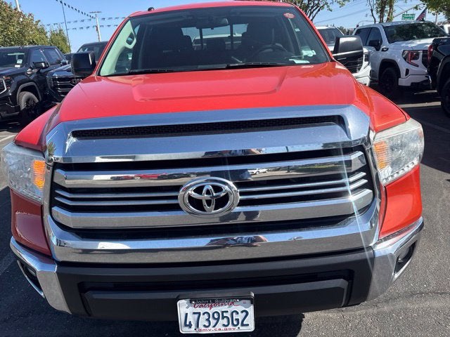 2017 Toyota Tundra SR5 5.7L V8