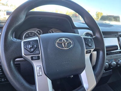 2017 Toyota Tundra SR5 5.7L V8