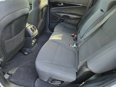 2019 Kia Sorento LX V6