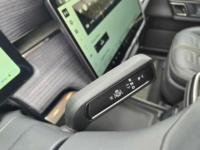 2024 RIVIAN R1T Adventure