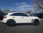 2016 INFINITI QX70 RWD 4dr