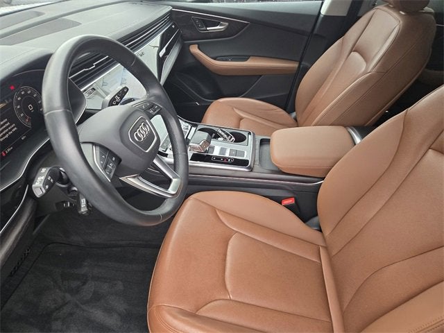 2023 Audi Q8 Premium Plus