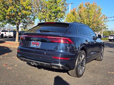 2024 Audi Q8 Premium Plus 55 TFSI quattro