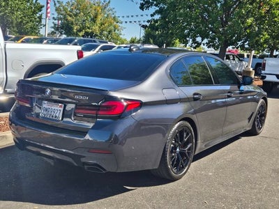 2023 BMW 530 i