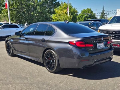 2023 BMW 530 i