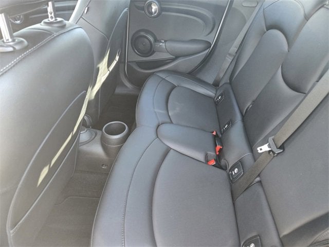 2015 MINI Hardtop 4 Door Cooper