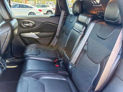 2016 Jeep Cherokee Overland