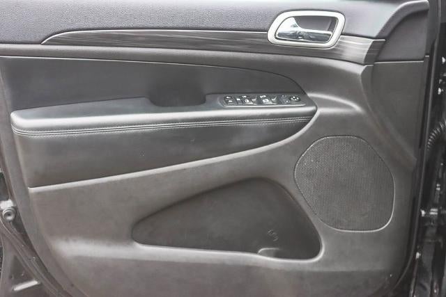 2019 Jeep Grand Cherokee Laredo E