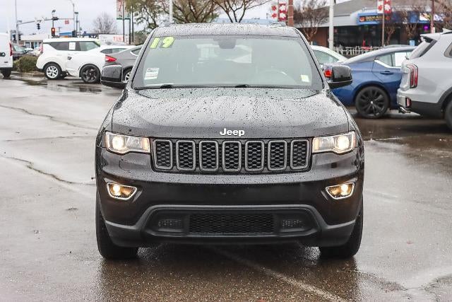 2019 Jeep Grand Cherokee Laredo E