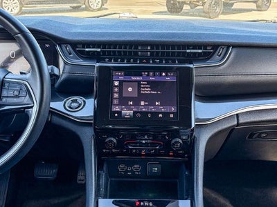 2021 Jeep Grand Cherokee L Laredo