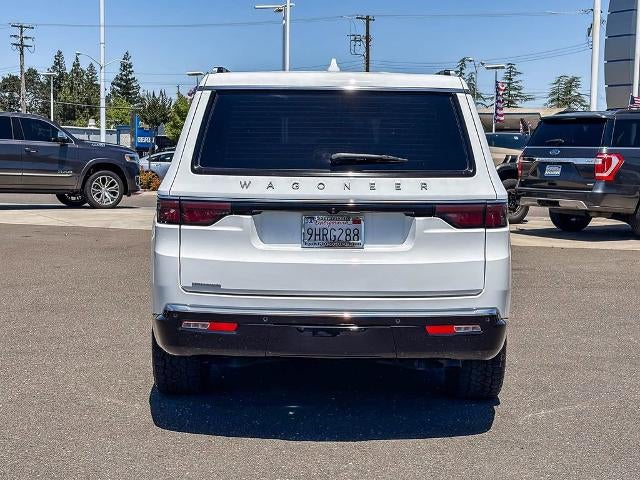 2023 Jeep Wagoneer Base
