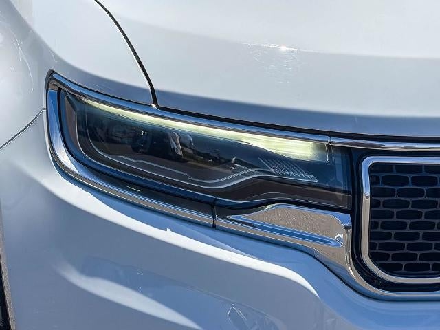 2023 Jeep Wagoneer Base
