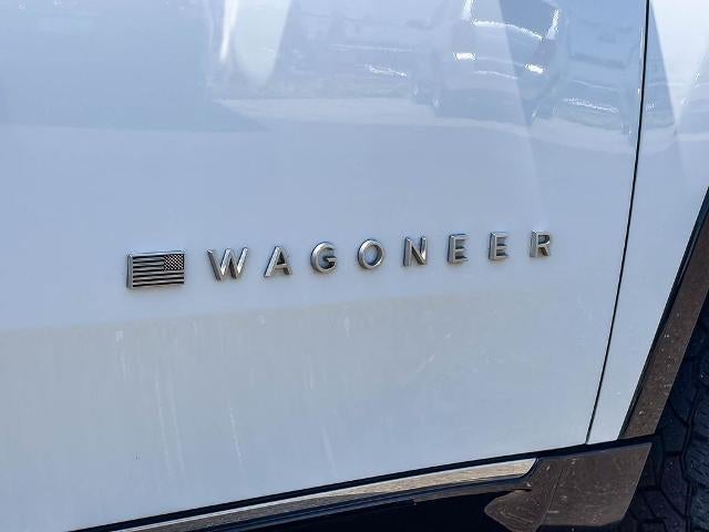 2023 Jeep Wagoneer Base