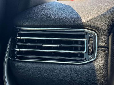 2023 Jeep Wagoneer Base