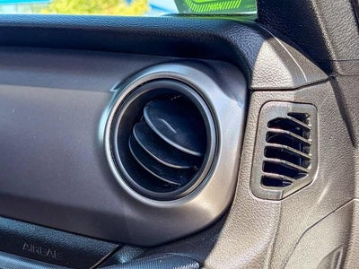2022 Jeep Gladiator Sport S