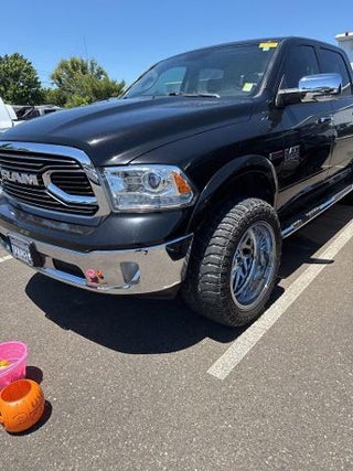 2019 RAM 1500 Classic Laramie