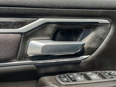 2023 RAM 1500 Big Horn Crew Cab 4x4 5'7" Box