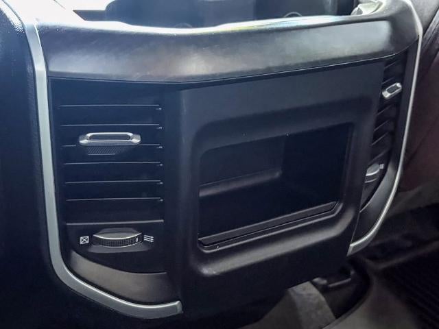 2023 RAM 1500 Big Horn Crew Cab 4x4 5'7" Box