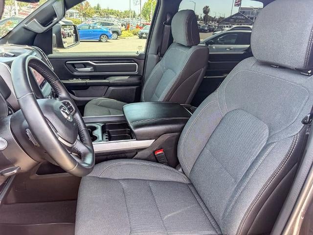 2023 RAM 1500 Big Horn Crew Cab 4x4 5'7" Box