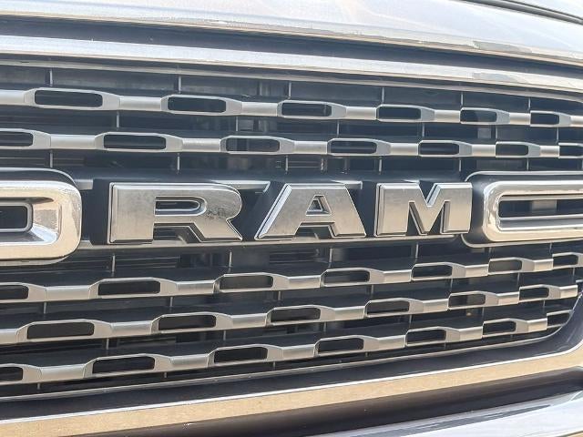 2023 RAM 1500 Big Horn Crew Cab 4x4 5'7" Box