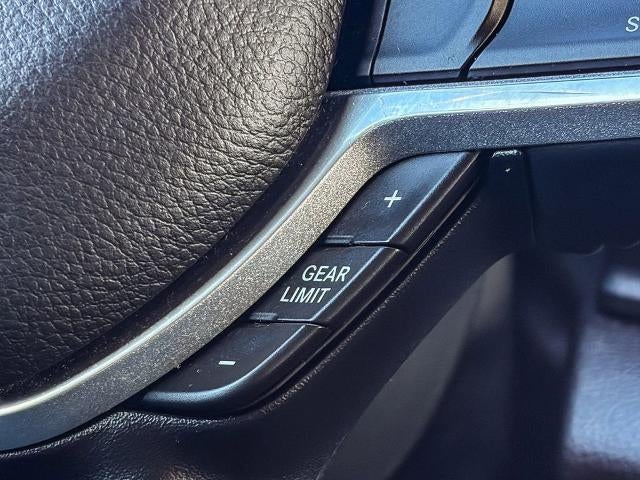 2020 RAM 1500 Laramie Crew Cab 4x4 5'7" Box