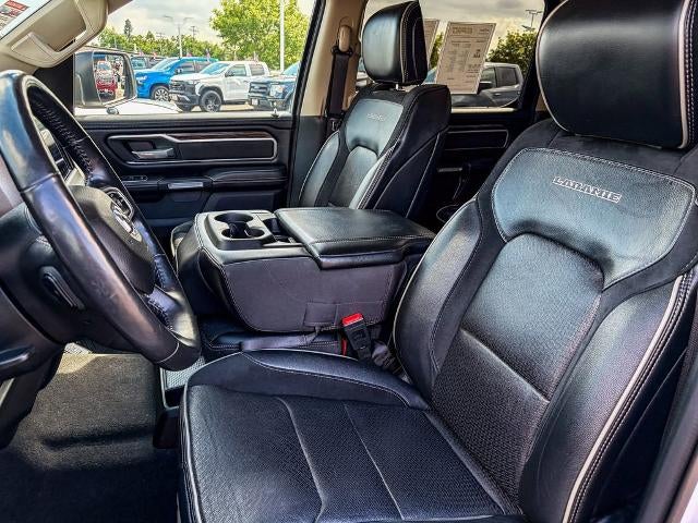 2020 RAM 1500 Laramie Crew Cab 4x4 5'7" Box